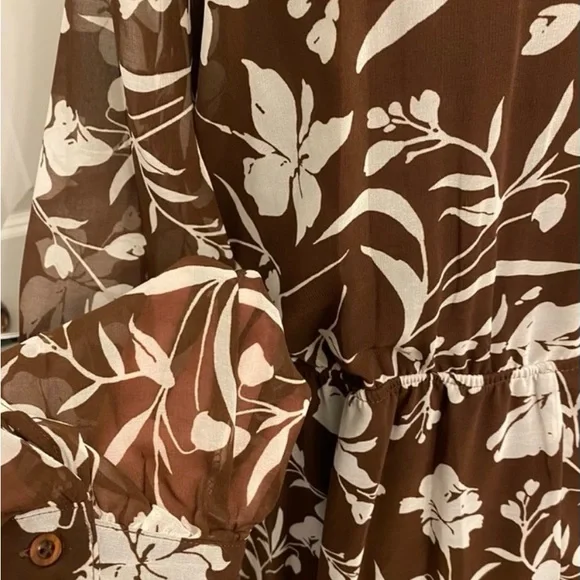 Plus Dress 🤎🤍 - Picture 7 of 7